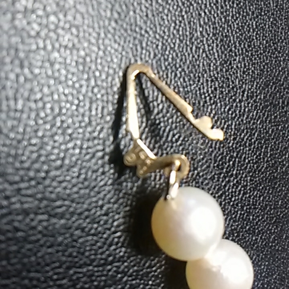 Macy's 18" Cultured Freshwater Pearl (5mm) Strand in 14k Gold - Picture 4 of 5